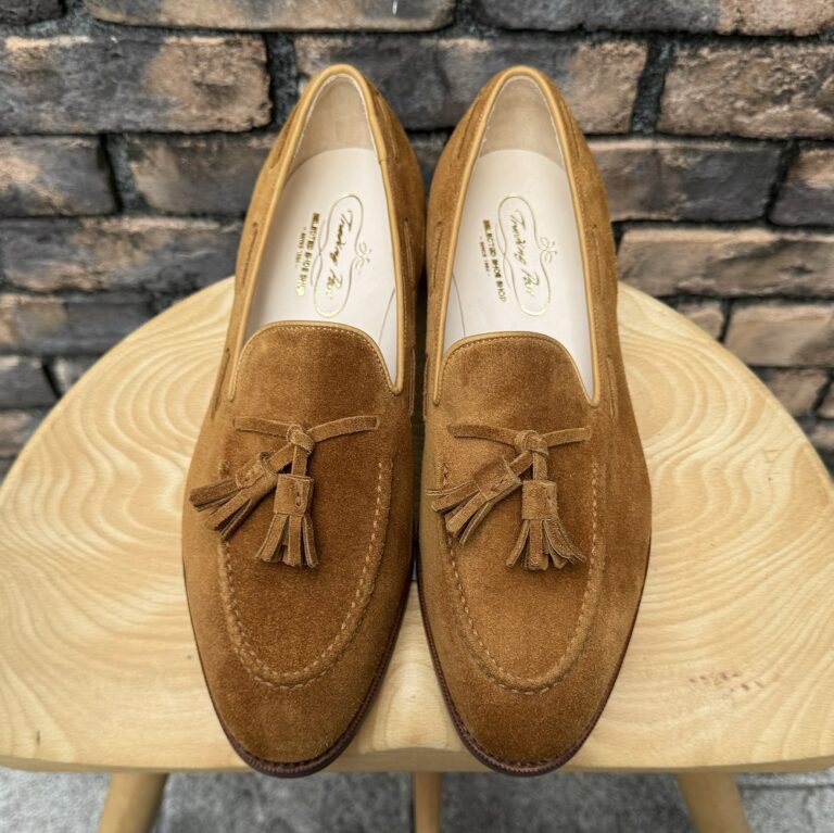 限定生産「JOHNNY」のタバコスエード