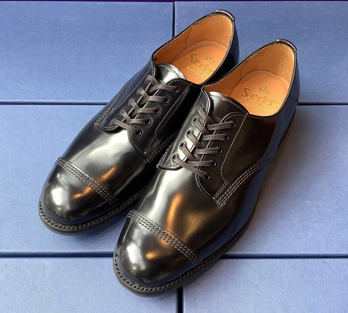 サンダース再入荷しました(RESTOCK SANDERS) – 株式会社プレステージ