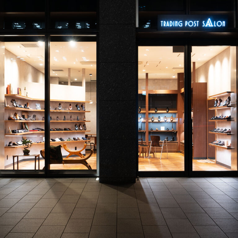 創業40周年を迎えた革靴セレクトショップ「トレーディングポスト」が提案する「Trading Post SALON」。