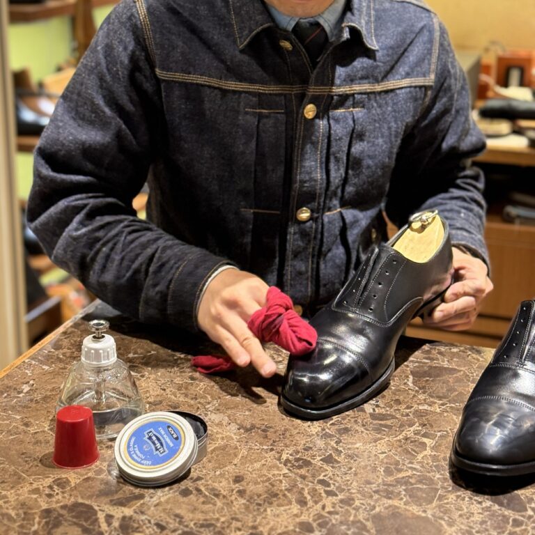 お靴のお手入れ（メンテンナンス）から鏡面磨きまで